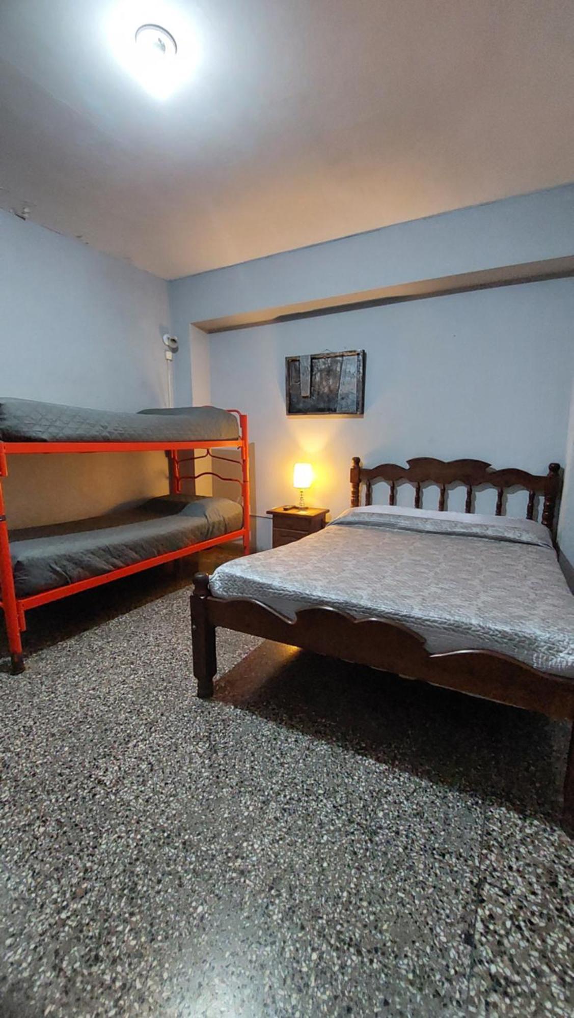 Hostal La Pachamama Salta Esterno foto